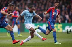 开云体育在线-曼城主场横扫水晶宫,继续领跑