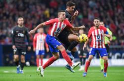 开云体育APP下载-西甲联赛再迎强强对决,双方争夺胜利