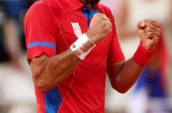 开云体育官方网站-意大利网球队完胜美国网球队,德约科维奇绝境逆转的简单介绍