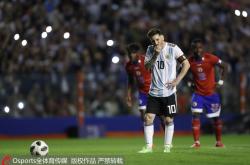 开云体育官网-西班牙完胜摩洛哥，阿奎罗完成帽子戏法的简单介绍