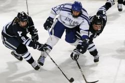 开云下载-深圳队终结湖人？不，是詹姆斯在西决生死战接管一切