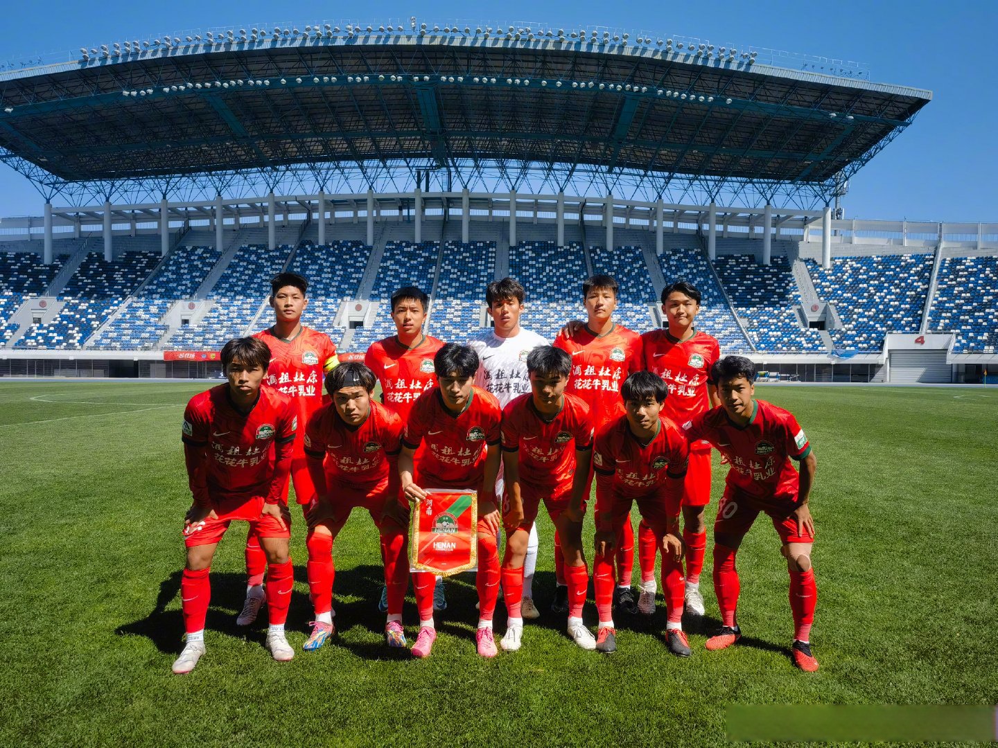 攻守兼备!球队实力值得关注 攻守兼备!球队实力值得关注