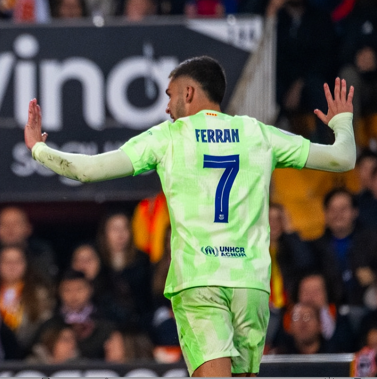 瓦伦西亚客场一球小胜,战胜实力对手 瓦伦西亚客场一球小胜,战胜实力对手