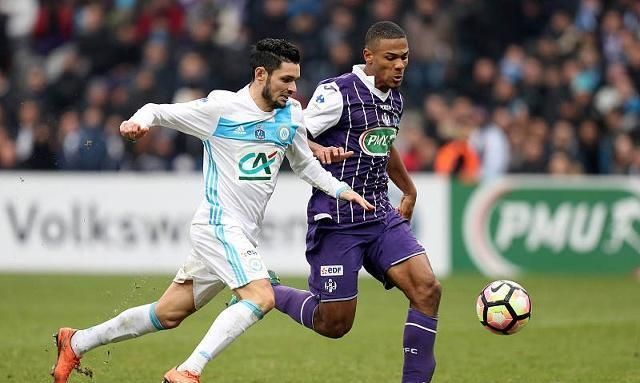 包含图卢兹队长主动挑起责任,球队士气高涨的词条 包含图卢兹队长主动挑起责任,球队士气高涨的词条