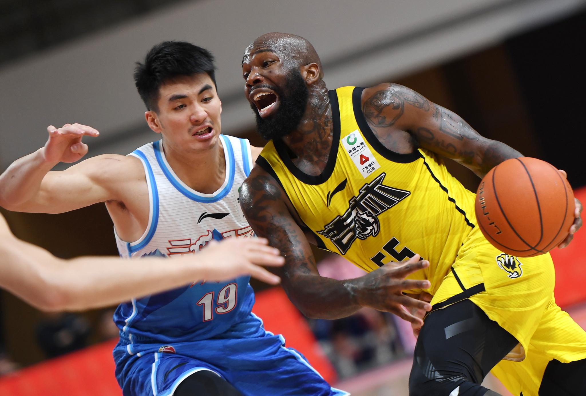 包含TES轻取CLG,Viper三分雨点燃全场的词条 包含TES轻取CLG,Viper三分雨点燃全场的词条