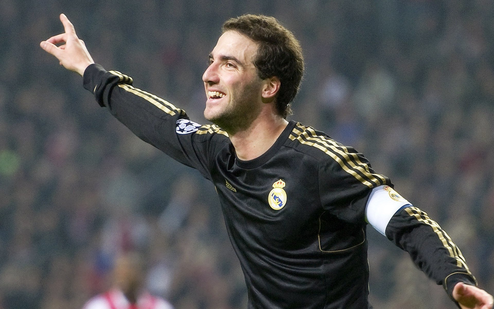 步行者决胜局带走胜利，班凯罗化身关键先生